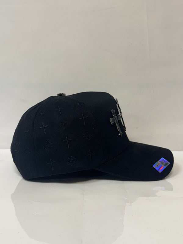 GORRA 3 CRUCES ALL BLAKC