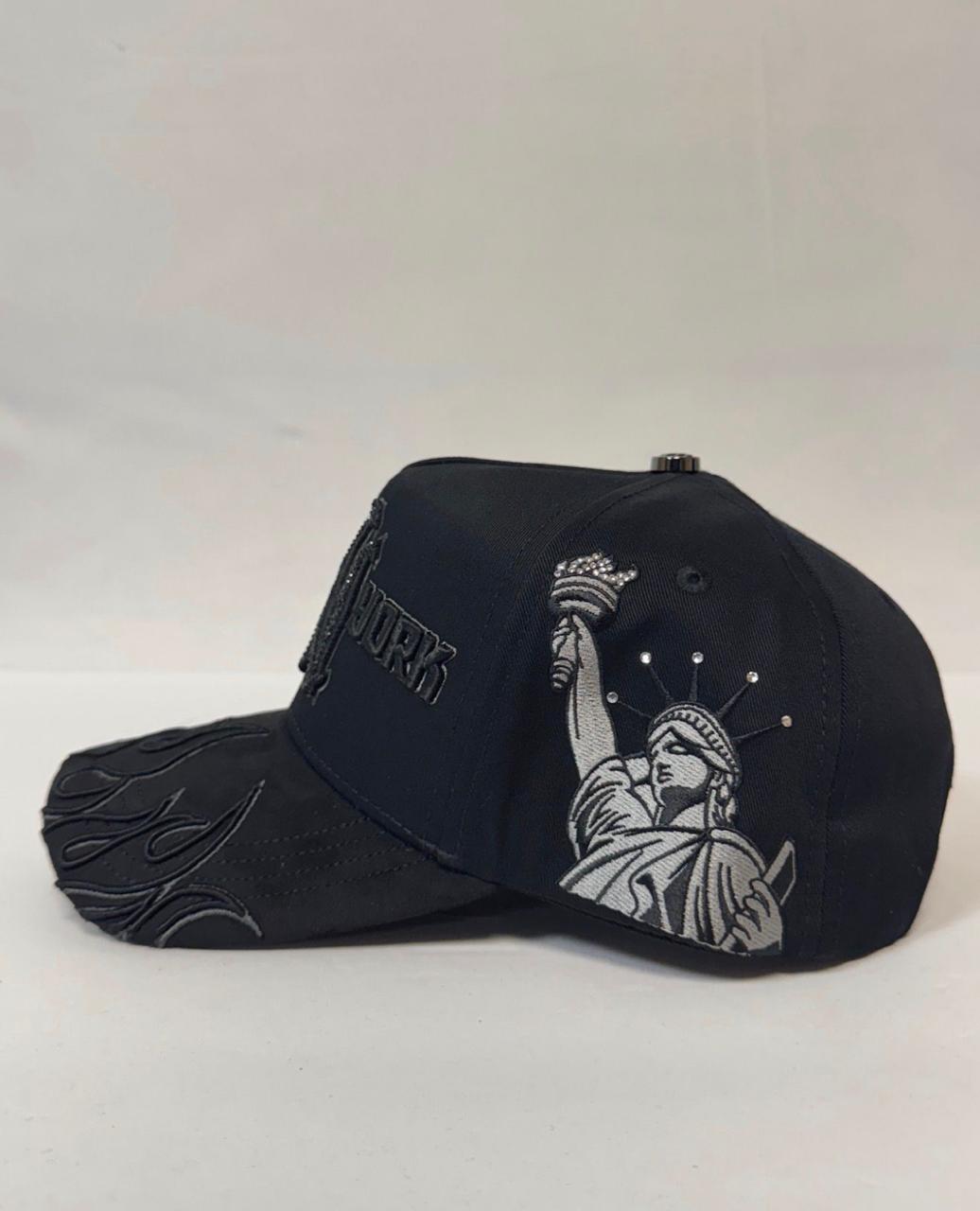 GORRA NY ALL BLACK CRYSTALS